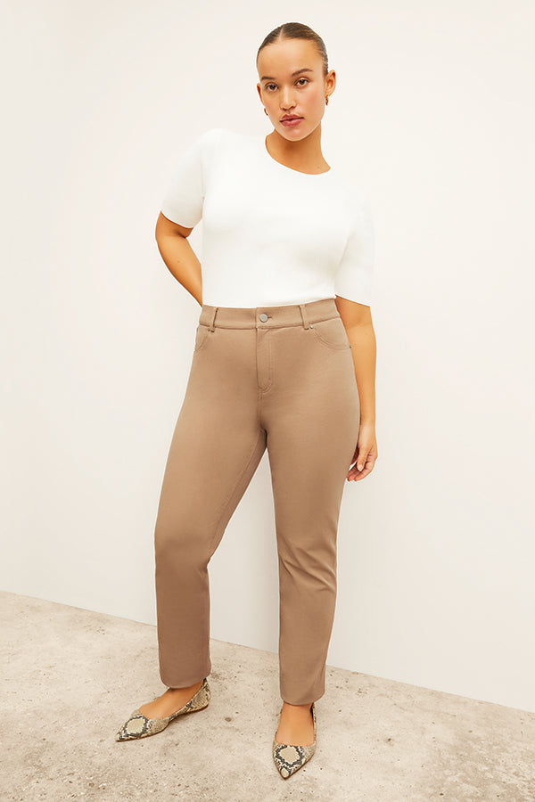 front image of a woman wearing the roma jean in saddle | Exclude