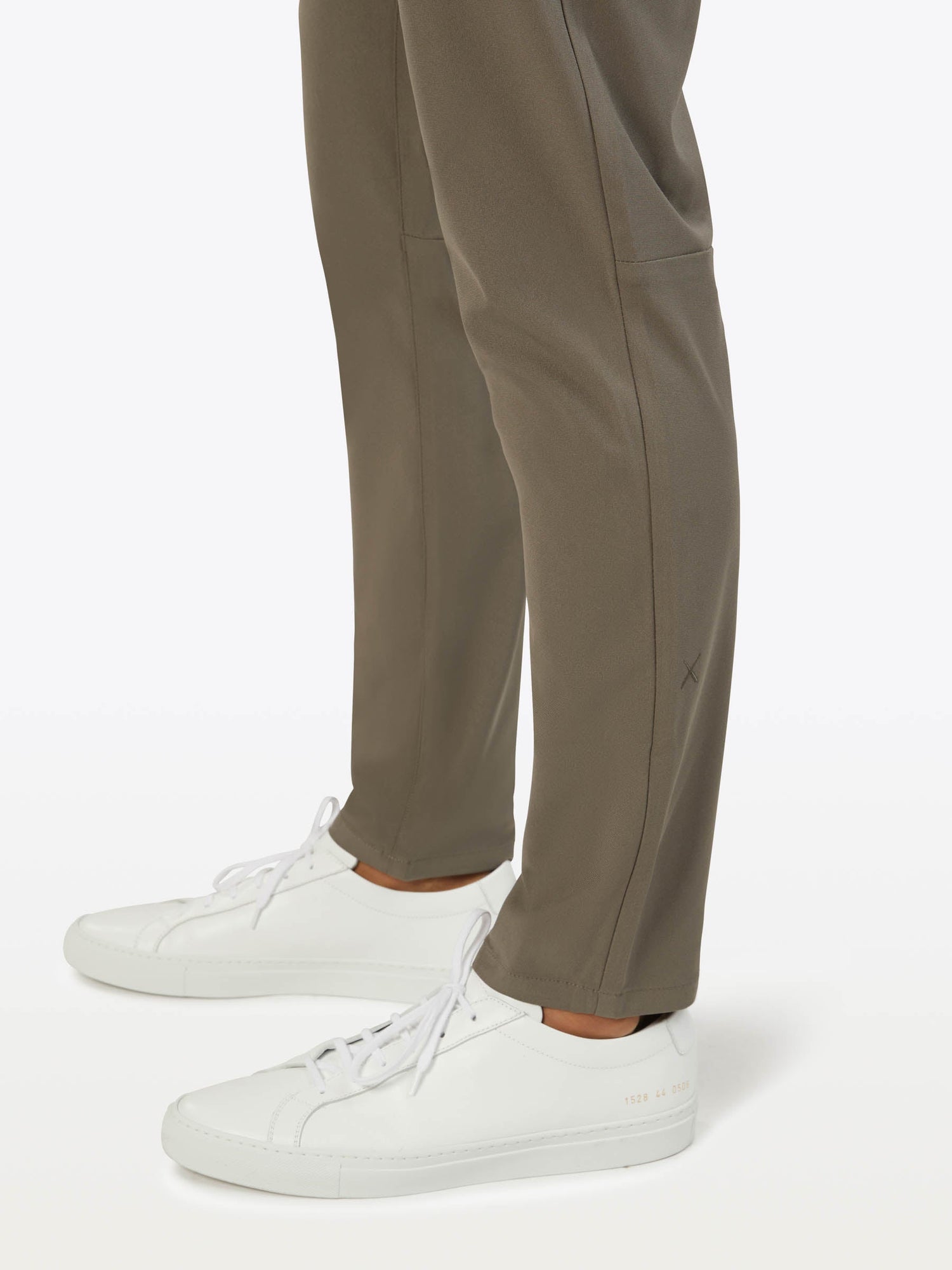 Mens | AO Slim-Fit Versaknit Pant | Canyon