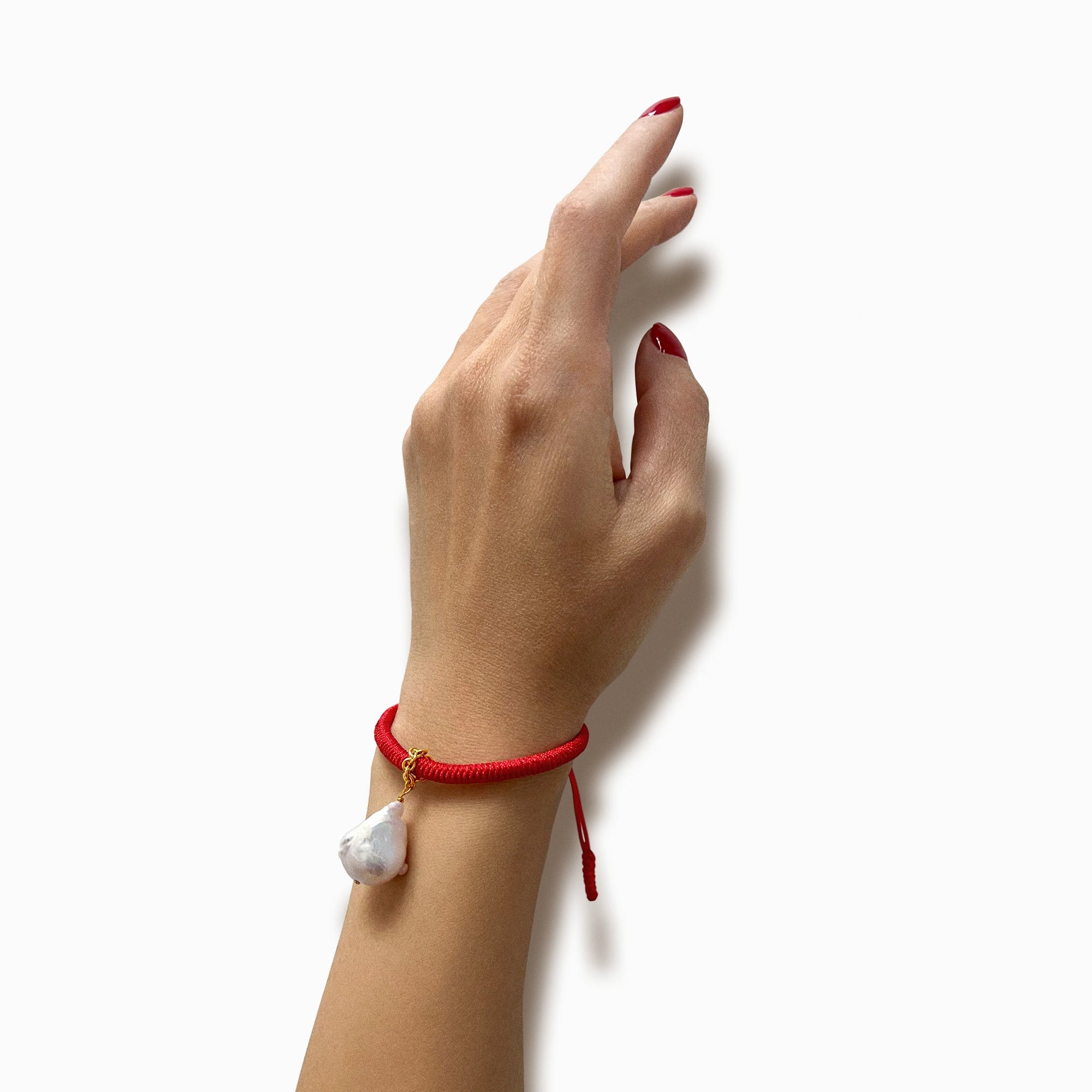 Tu Bracelet | 18K Gold Plated | Freshwater Pearls