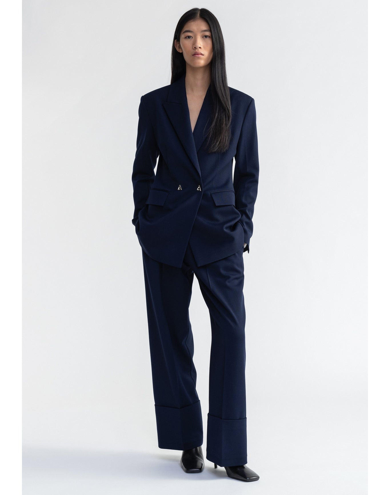 Motive | Waisted Boxy Blazer | Mindnight Blue
