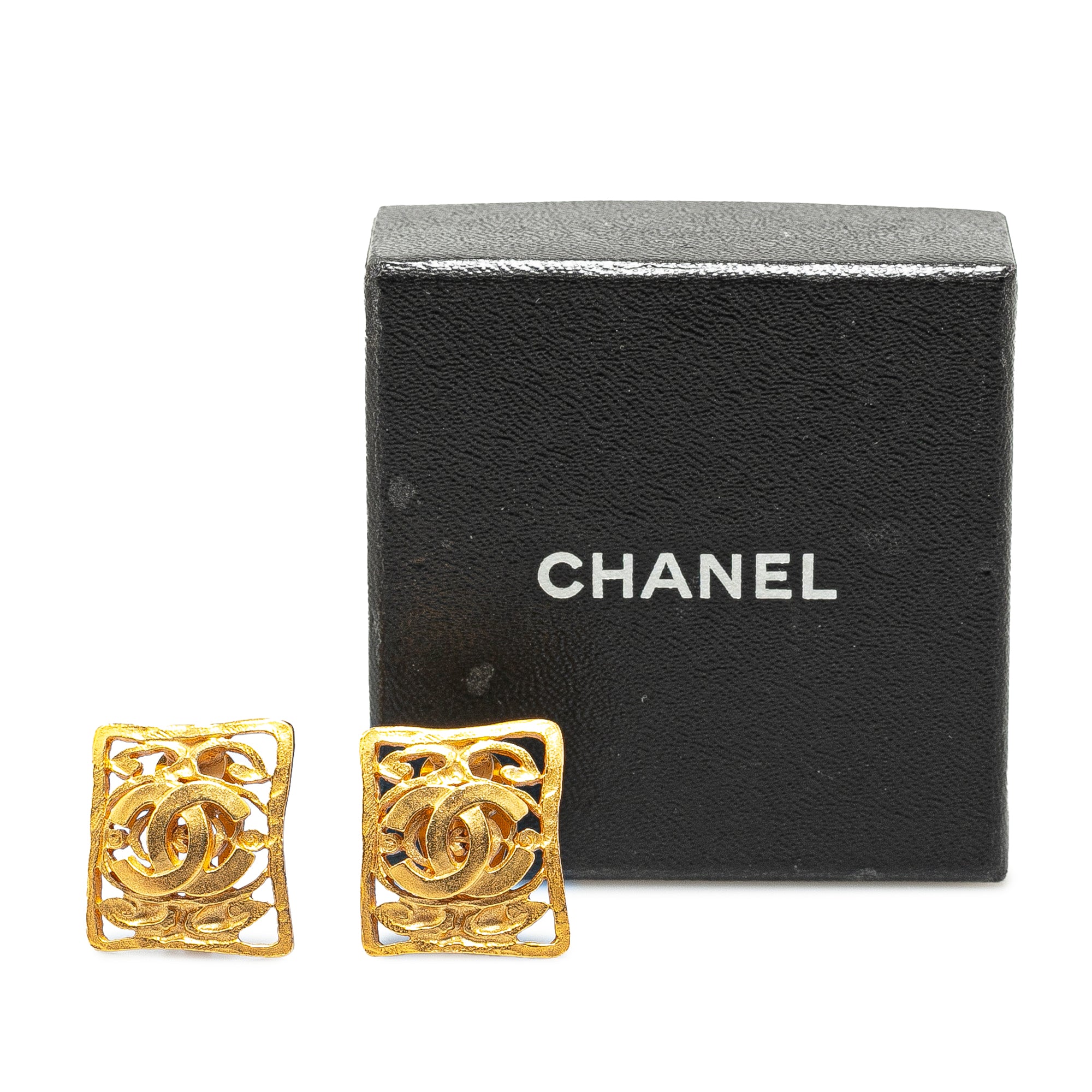 Chanel Pre-Owned Gold Plated CC Clip-On Earrings | Women | Gold (V3)