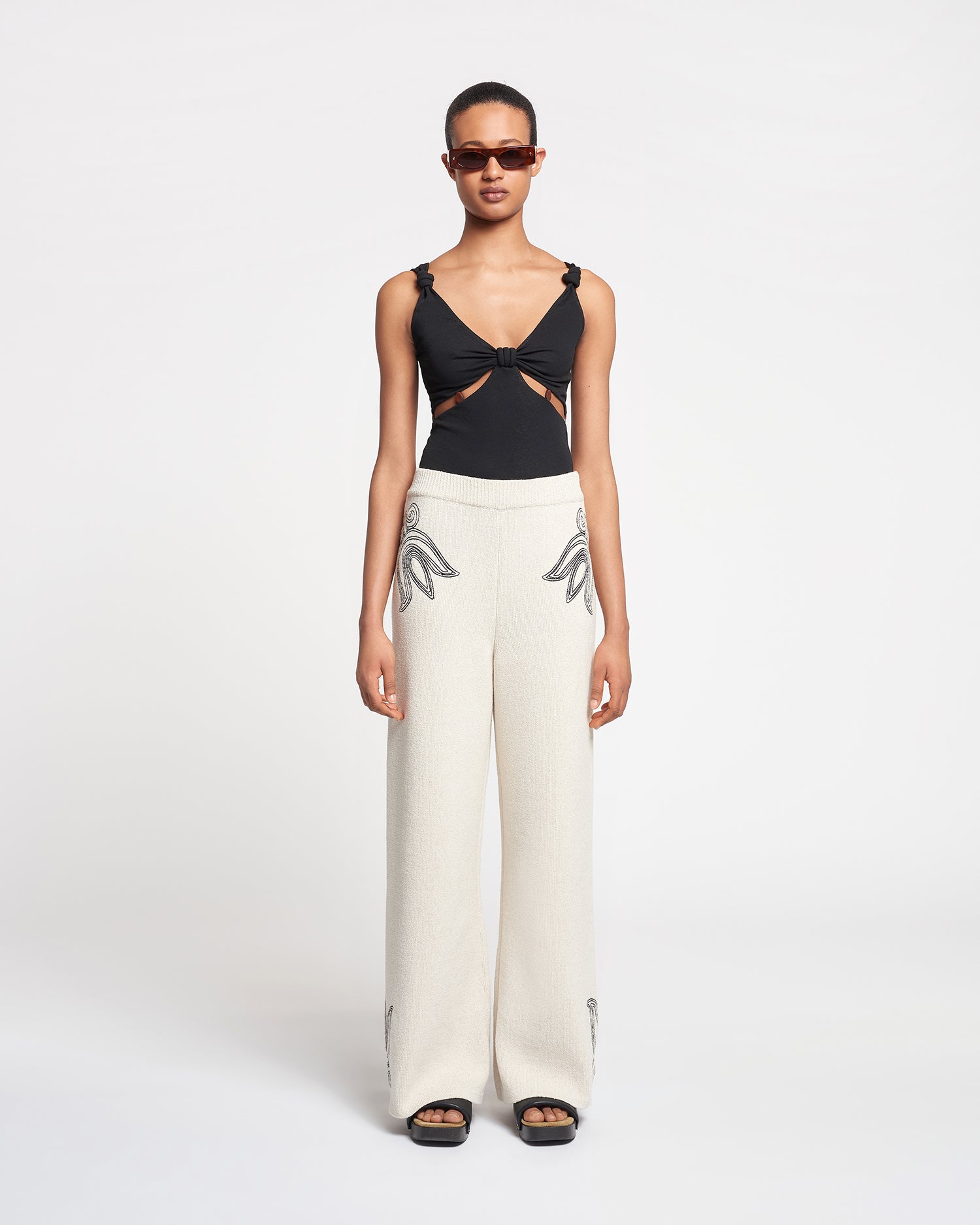 Emmie Embroidered Textured-Linen Pants | Natural/Black