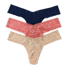 3-Pack Signature Lace Low Rise Thongs | Odyssey Blue/Himalayan Pink/Sand