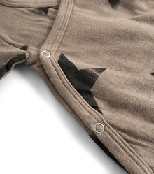 Newborn | Soft Faded Star Envelope Onesie | Earth Brown