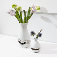 Talianna Oro Bud Vase | White & Silver | Single