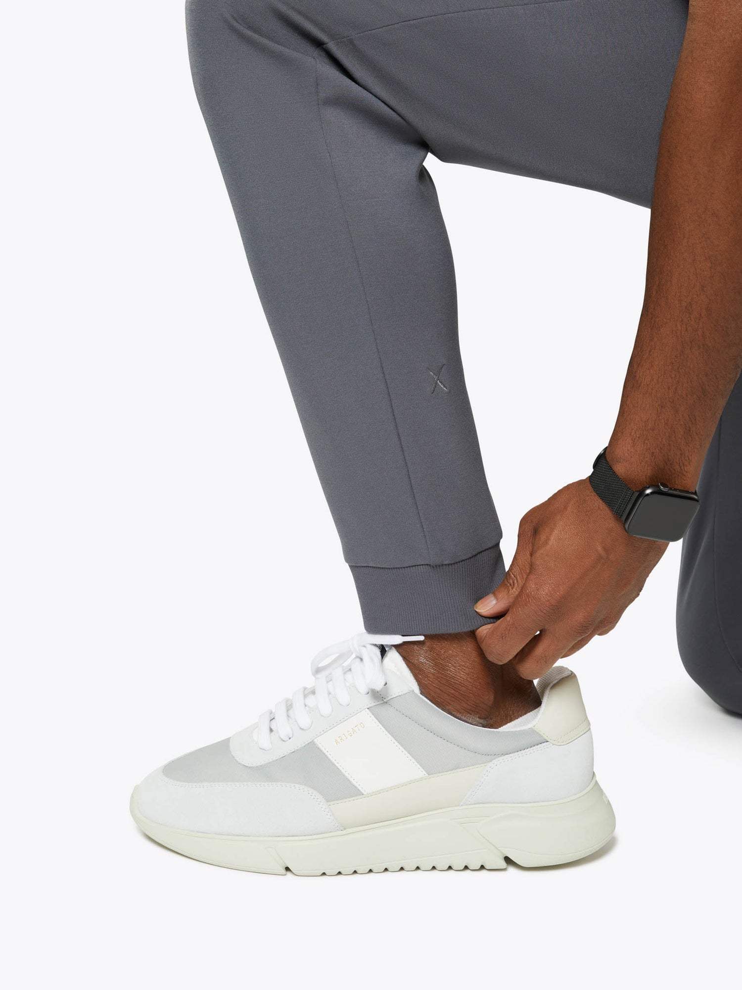 Mens | Concorde Slim-Fit Aeroflite Jogger | Overcast