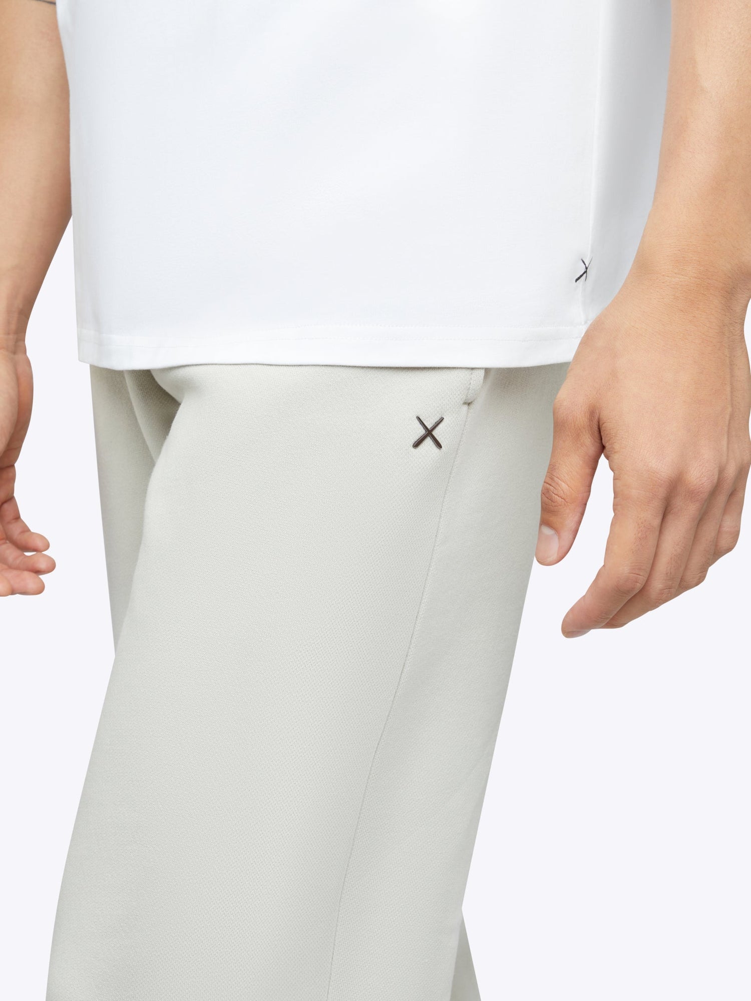 Mens | Divine Signature-Fit Fleece Sweatpant | Parchment