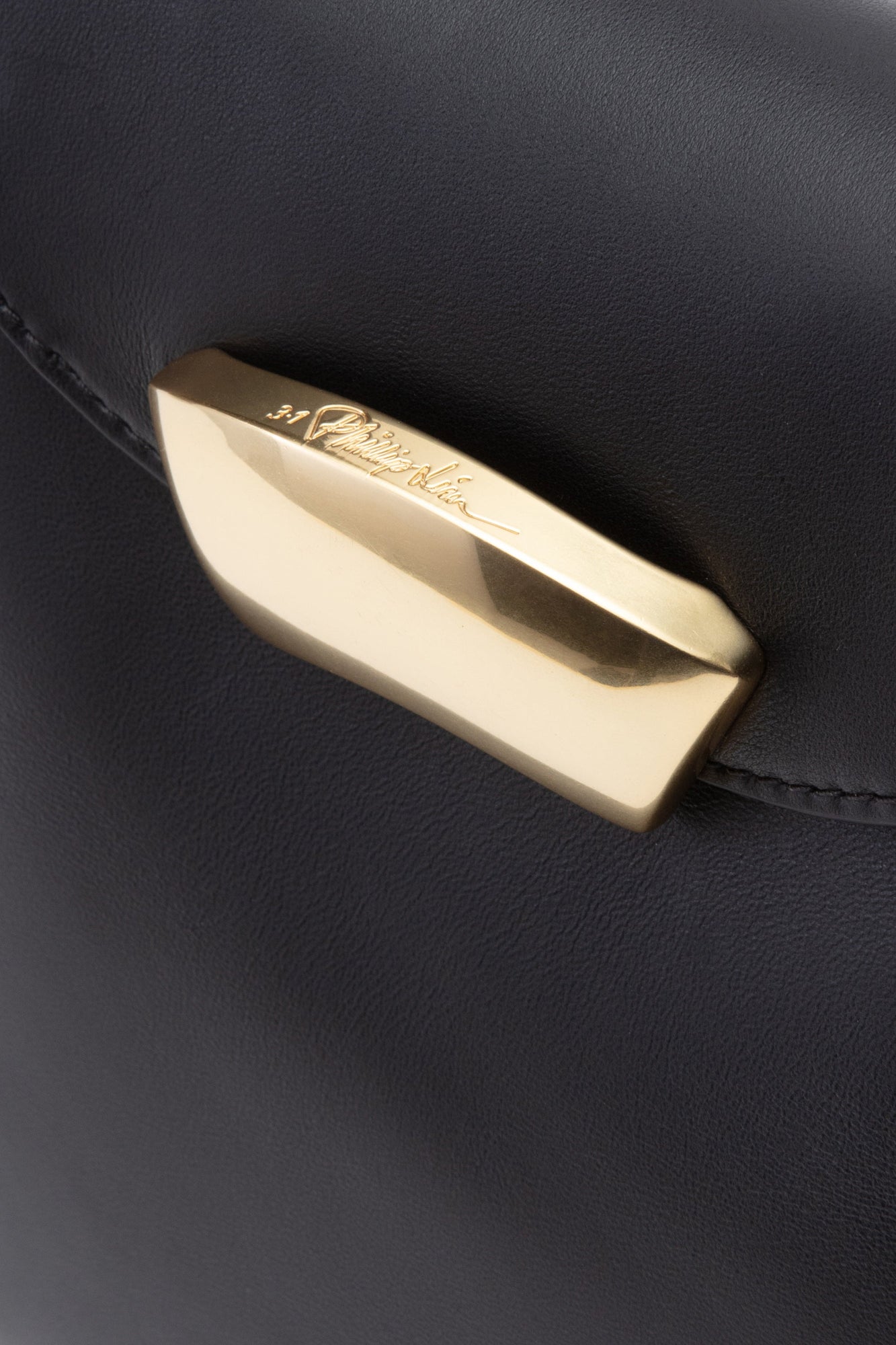 ID Petite Soft Shoulder Bag | Black