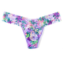 Signature Lace Low Rise Thong | Bathe In Petals