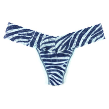 Signature Lace Low Rise Thong | Safari