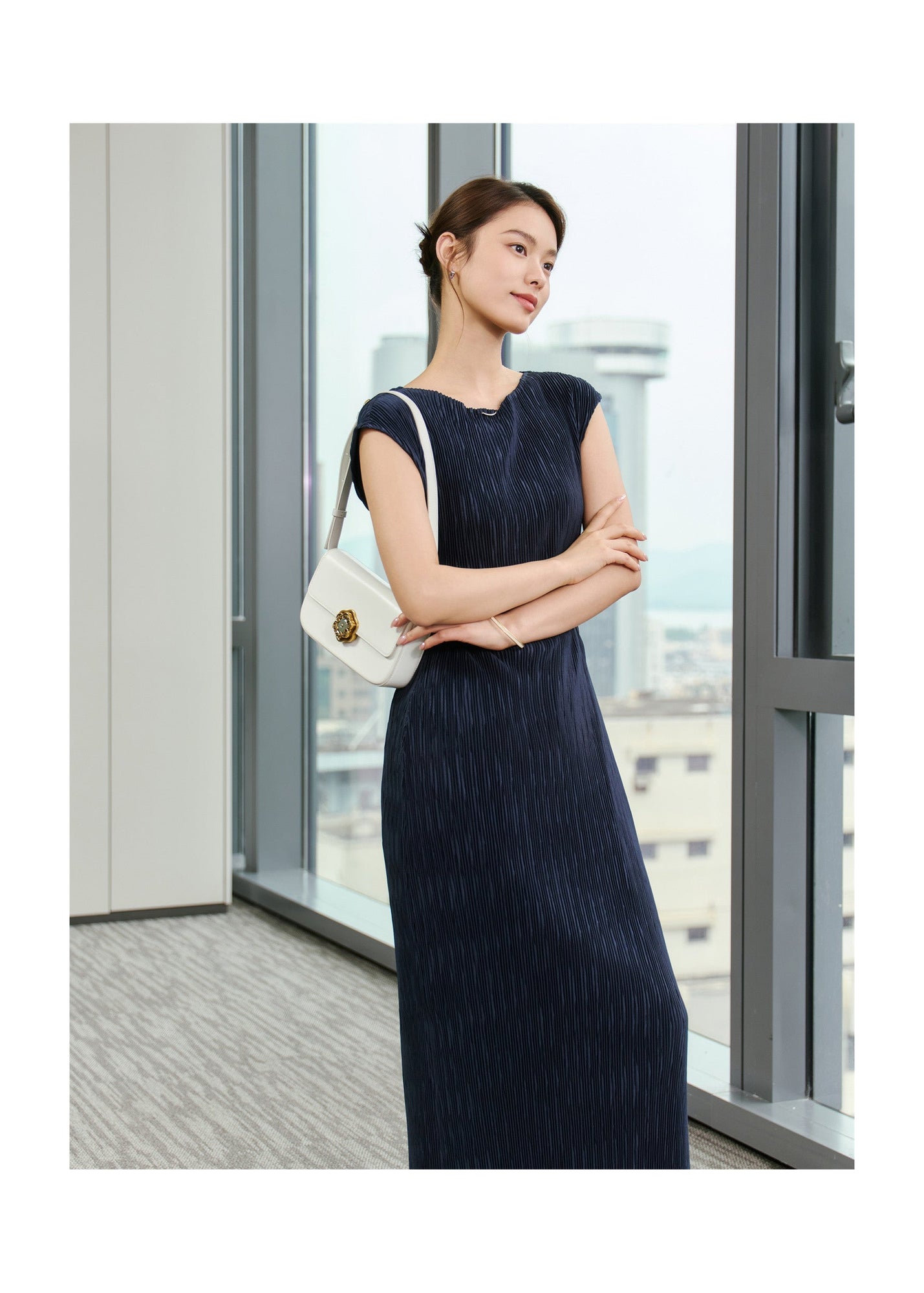 Pleated Slimming Dress | Navy