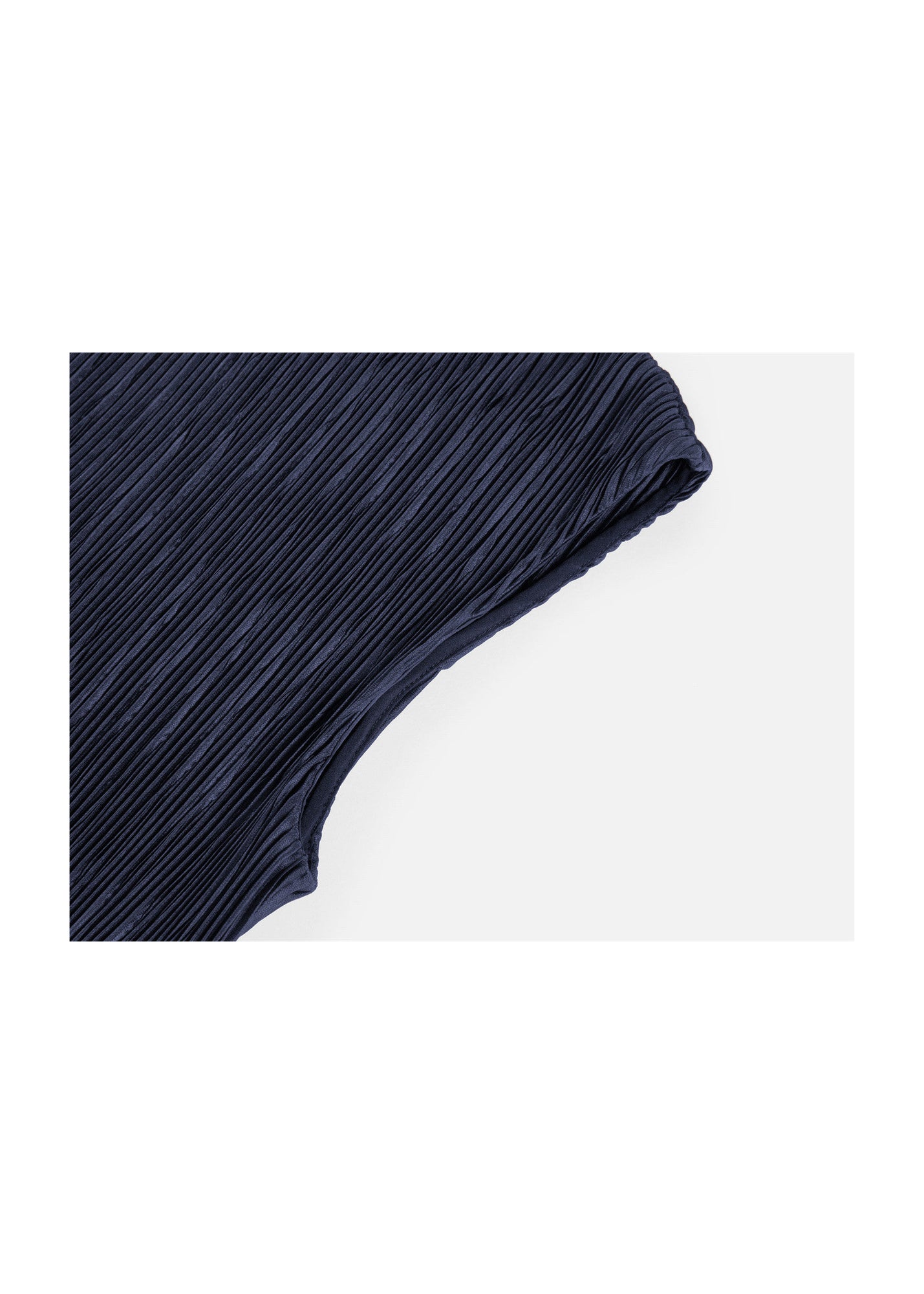 Pleated Slimming Dress | Navy