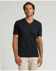 Premium Pima V-Neck | Black