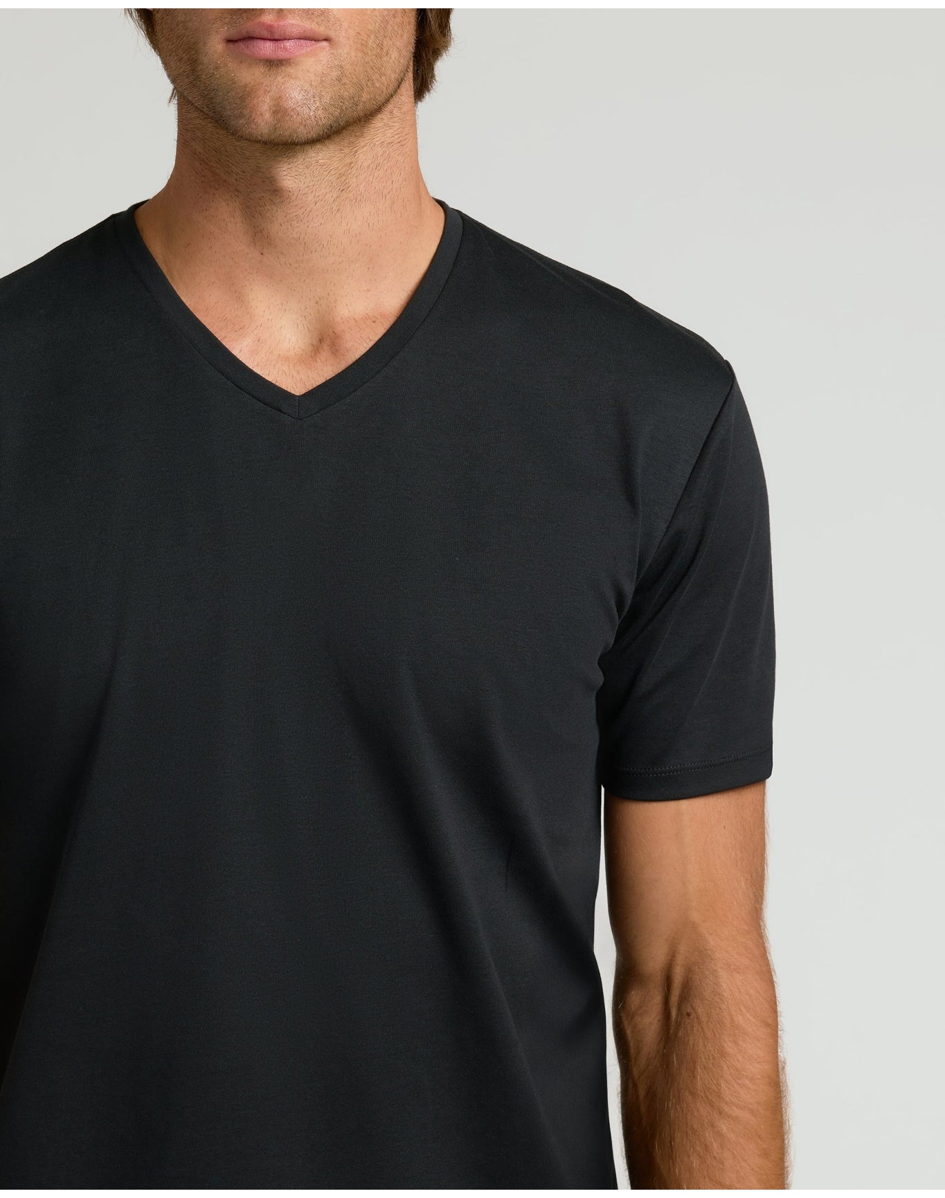 Premium Pima V-Neck | Black