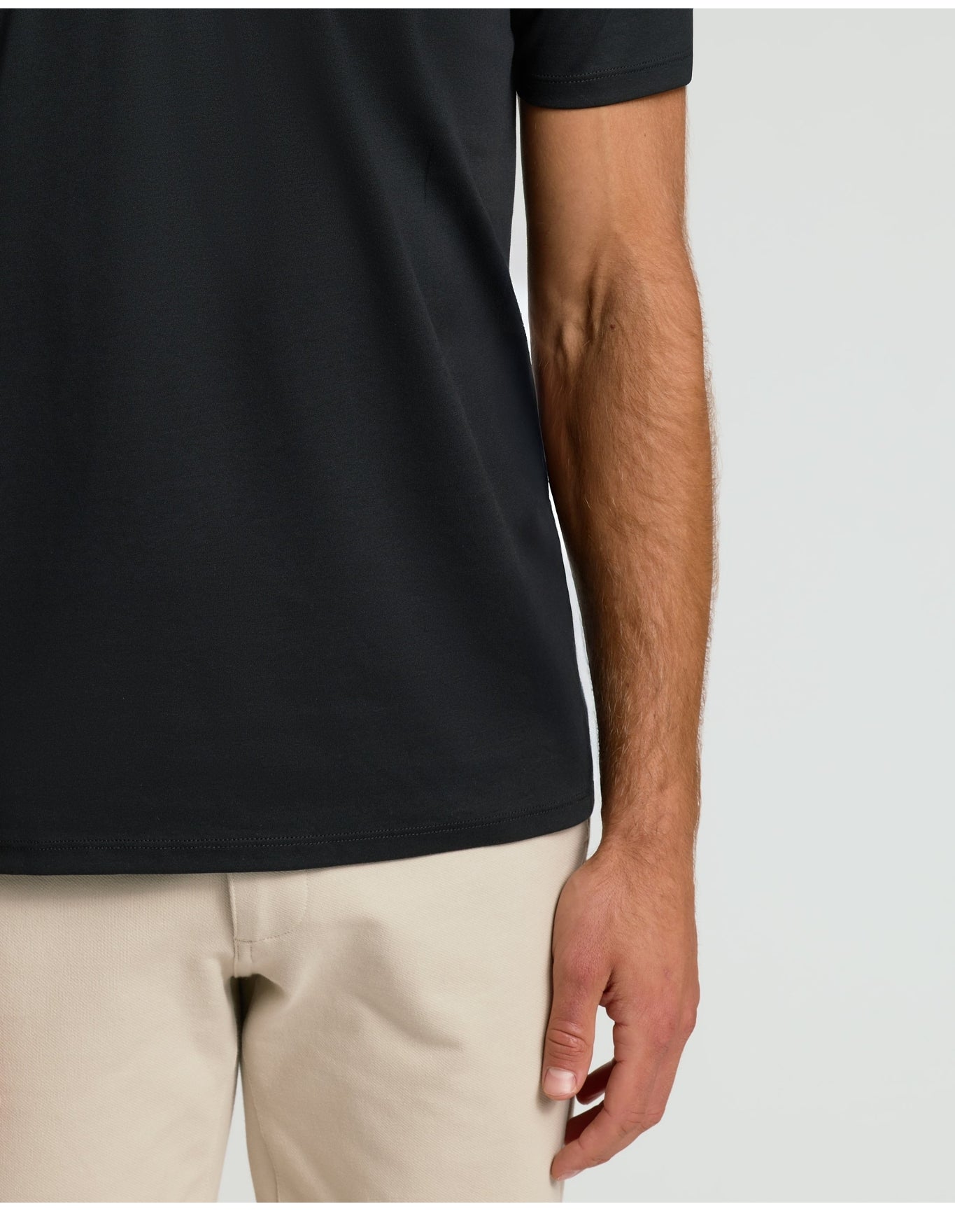 Premium Pima V-Neck | Black