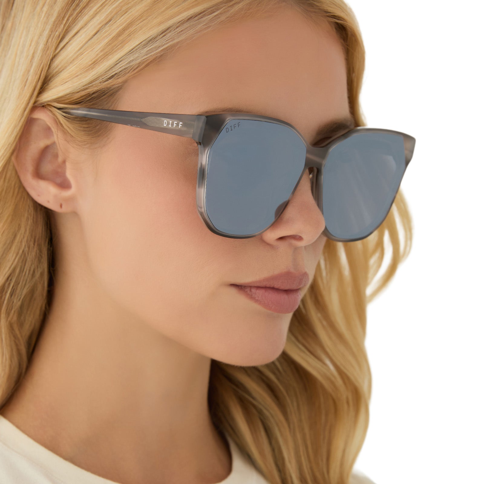 Womens | Gia Sunglasses | Smoke Marble | Grey/Silver Flash Lenses