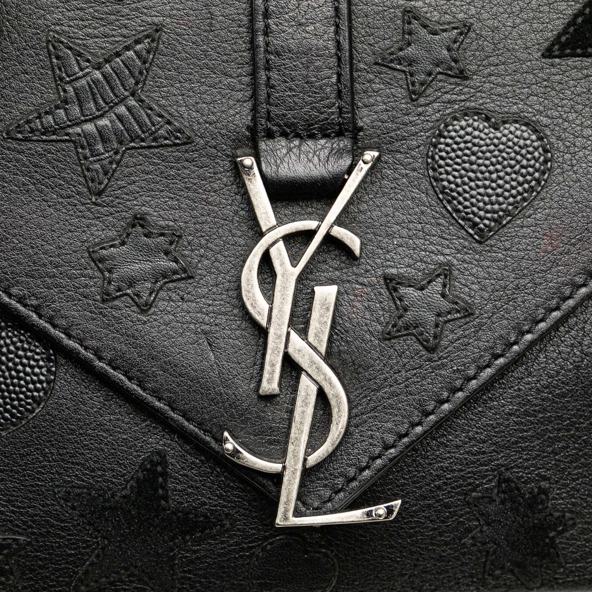 Saint Laurent | Pre-Owned Medium Monogram Heart Patchwork Chain Wallet | Black