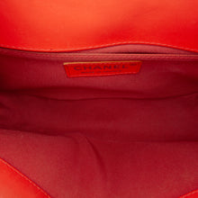 Chanel | Pre-Owned Old Medium Chevron Calfskin Boy Flap | Red/Indian Red