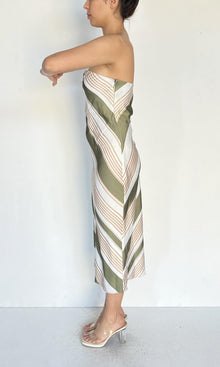 Rococo Sand | Inv Polyester Satin Midi Dress | White Green