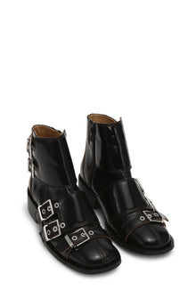 Feminine Buckle Boot Naplack | Black