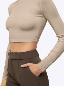 Womens | Long Sleeve Slim-Fit Tomboy-Cotton Cropped Tee | Sand Dune