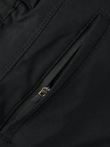 Mens | AO Slim-Fit Versaknit Jogger Tall | Black