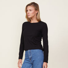 Needle Rib Long Sleeve Crew | Women | Black