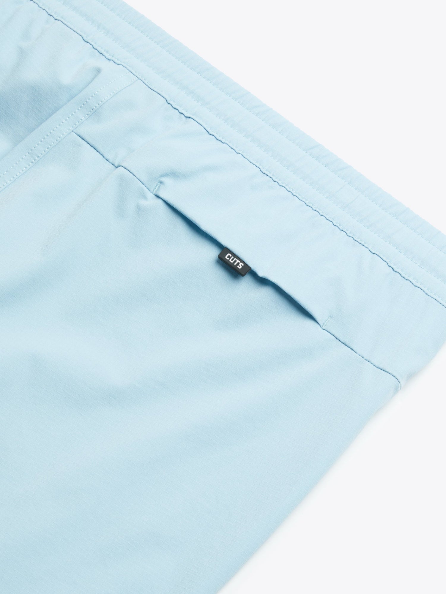 Mens | 7in Crossover Slim-Fit Short | Sky