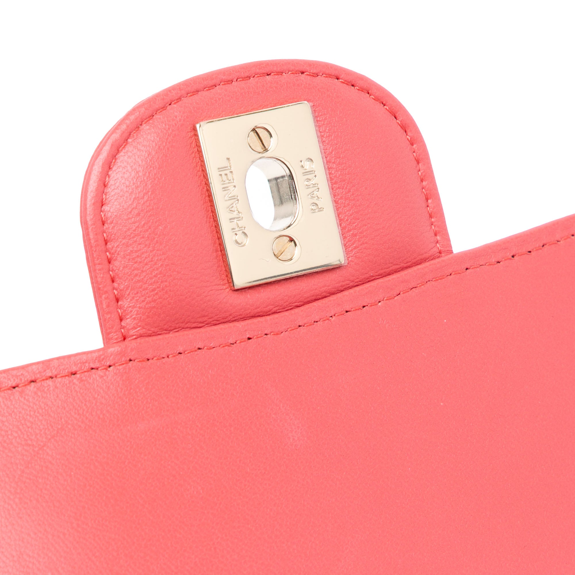 Chanel | Pre-Owned Medium Classic Chevron Lambskin Double Flap - III | Pink/Blush