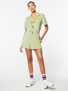 Women | Edda Short | Reseda