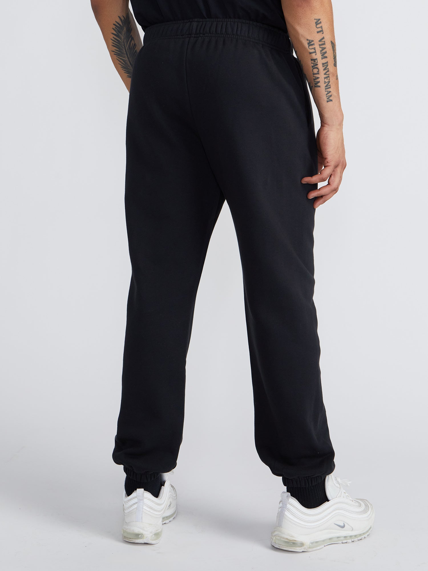 Soul by SoulCycle | Billie Core Black Sc Sweatpant | Black