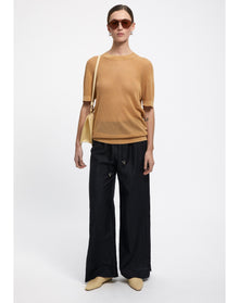 Shalott | Ribbed Relaxed T-Shirt | Biscotti