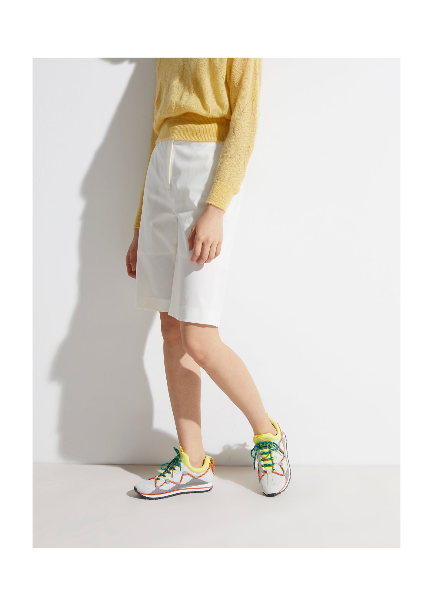 Shorts | White