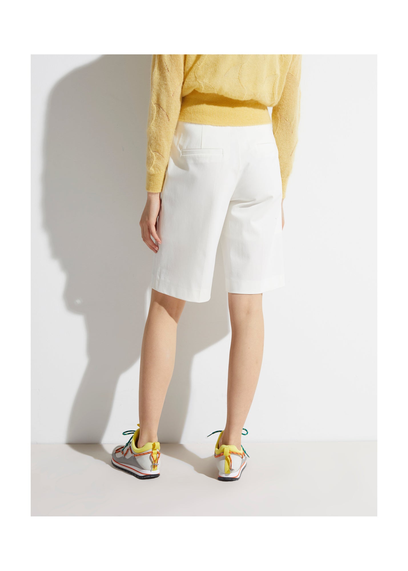 Shorts | White
