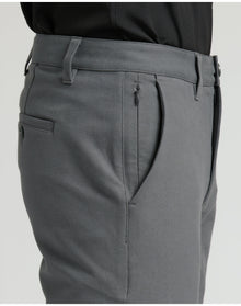 Straight Chino Pants 2.0 | Carbon