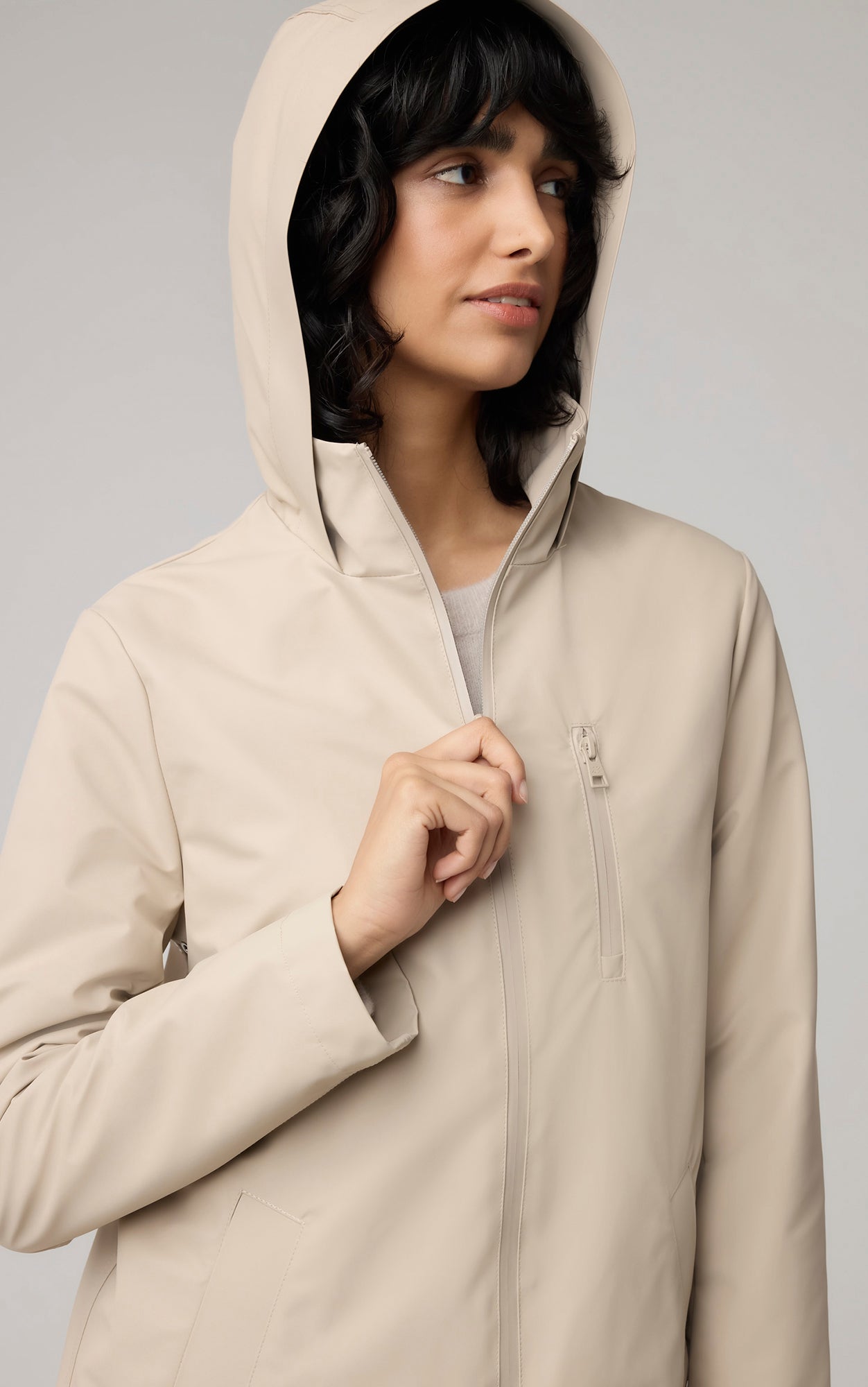 Thelma Semi-Fitted Raincoat With Hood | Hush