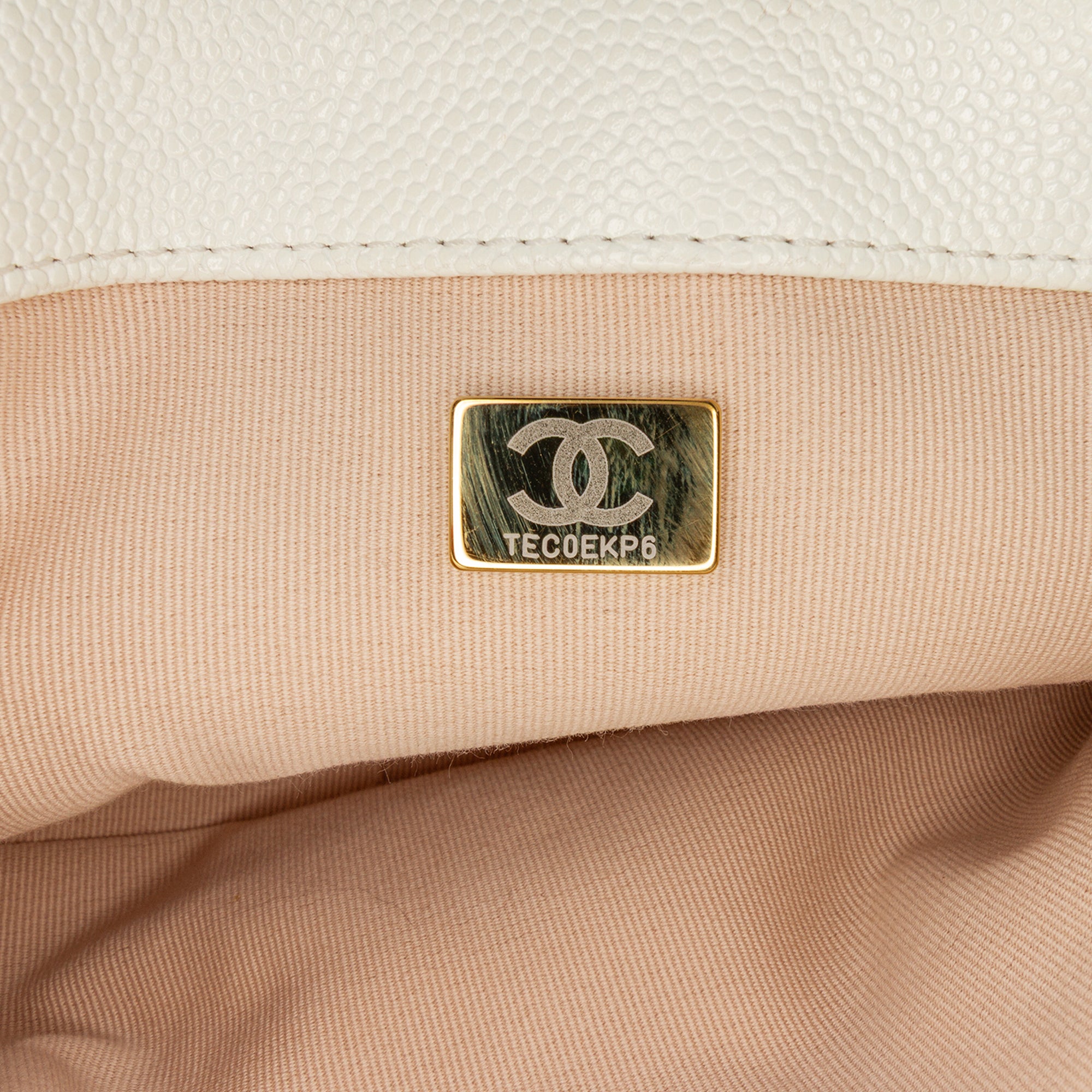 Chanel | Pre-Owned Small Quilted Caviar Chain Melody Flap - I | White/Ivory