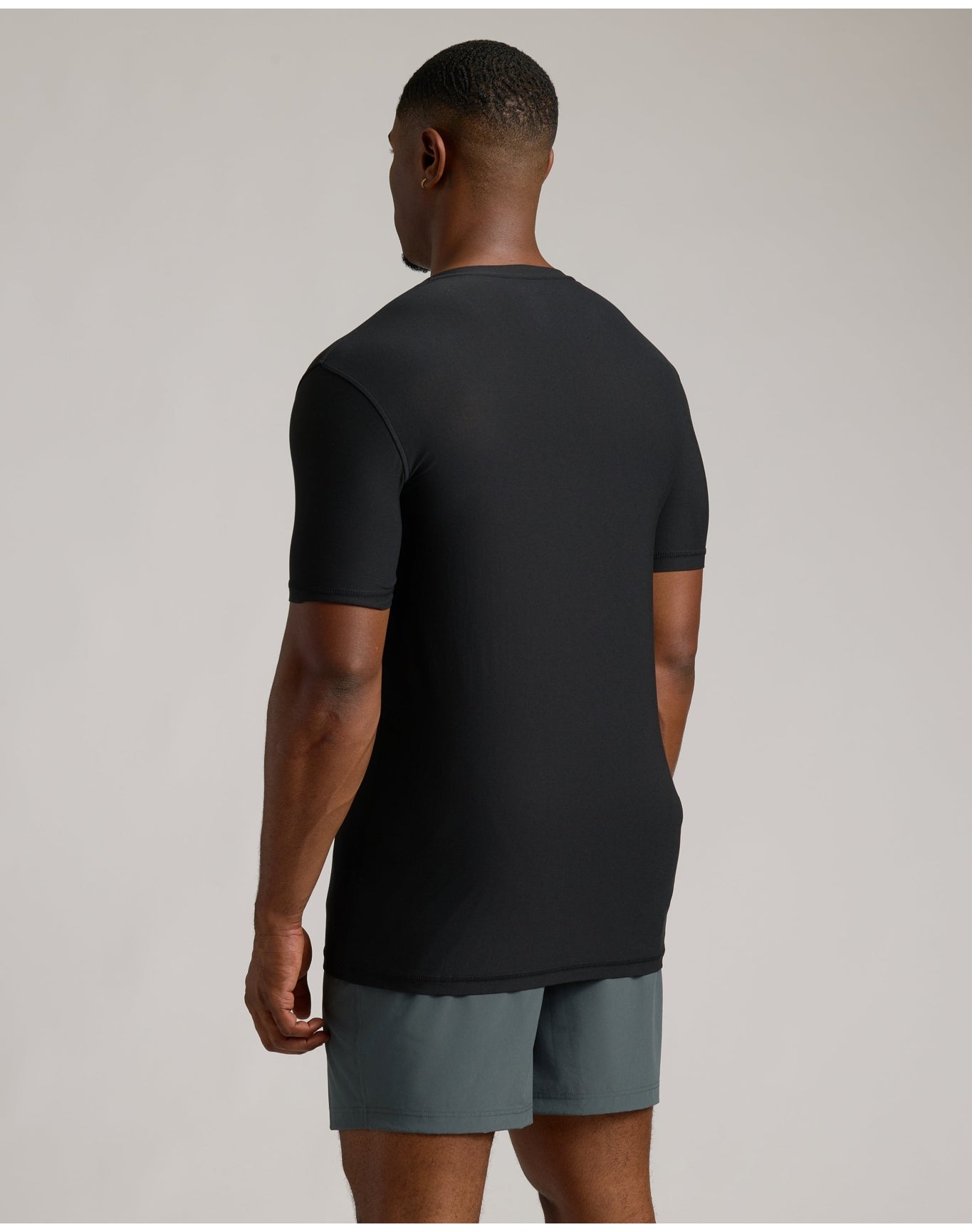 Tall Active V-Neck | Black