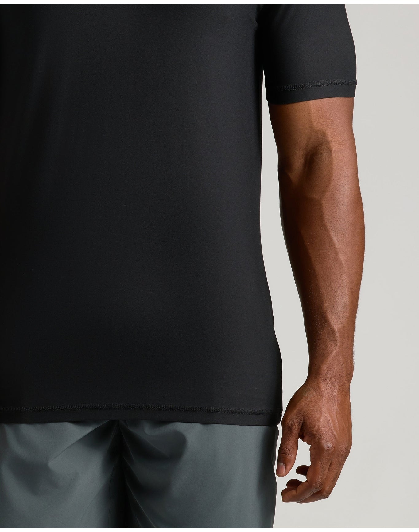 Tall Active V-Neck | Black