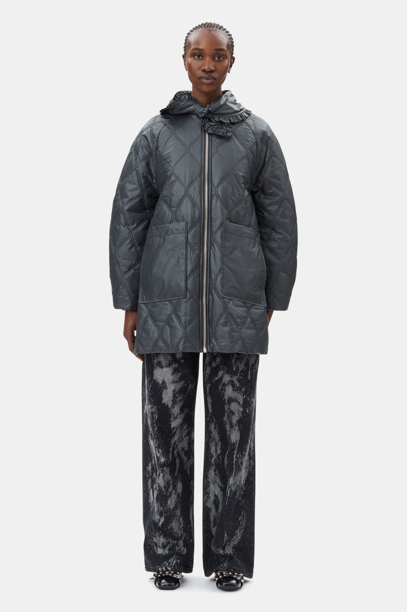 Shiny Quilt Midi Jacket | Black Sand