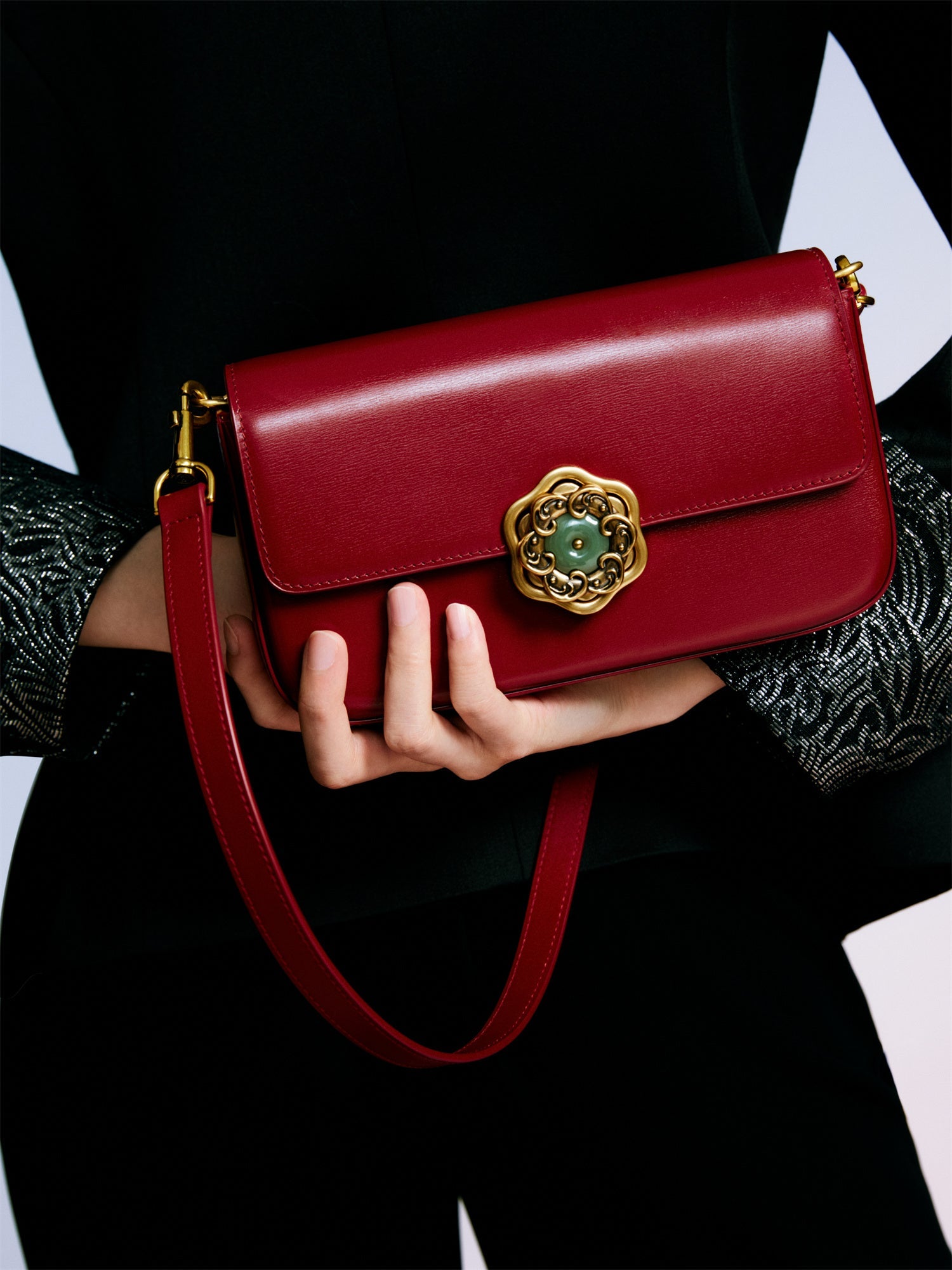 Hetian Jade Rotating Peony Button Bag | Red