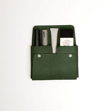 Croco Medium Pouch | Green