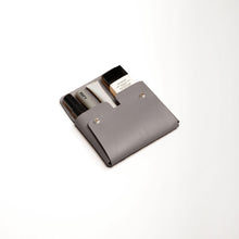 Medium Pouch | Grey