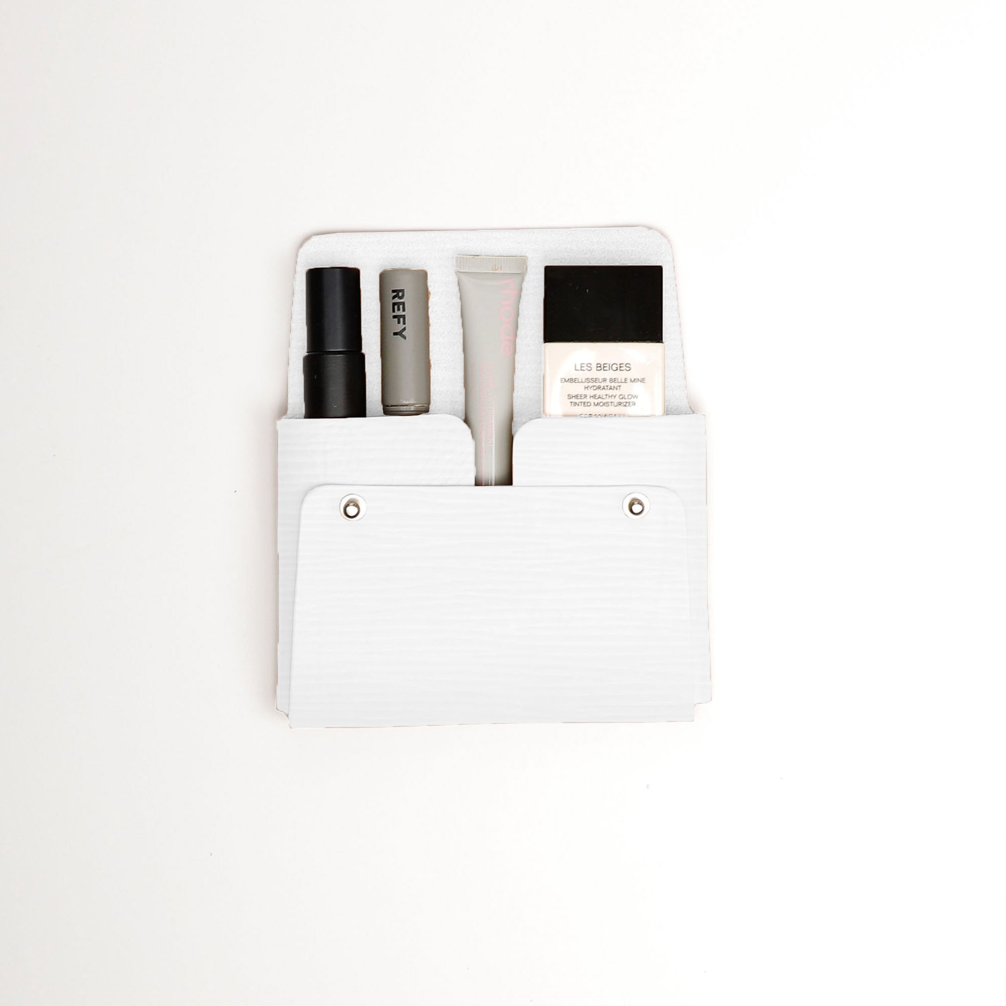 Wavy Medium Pouch | White
