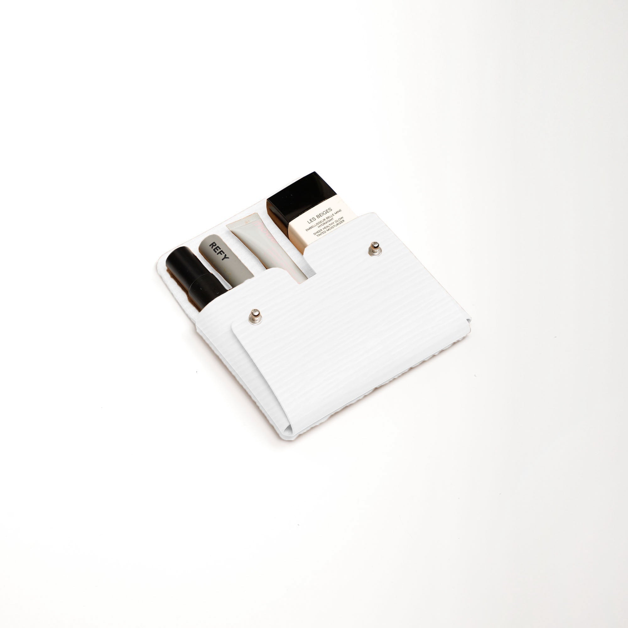 Wavy Medium Pouch | White