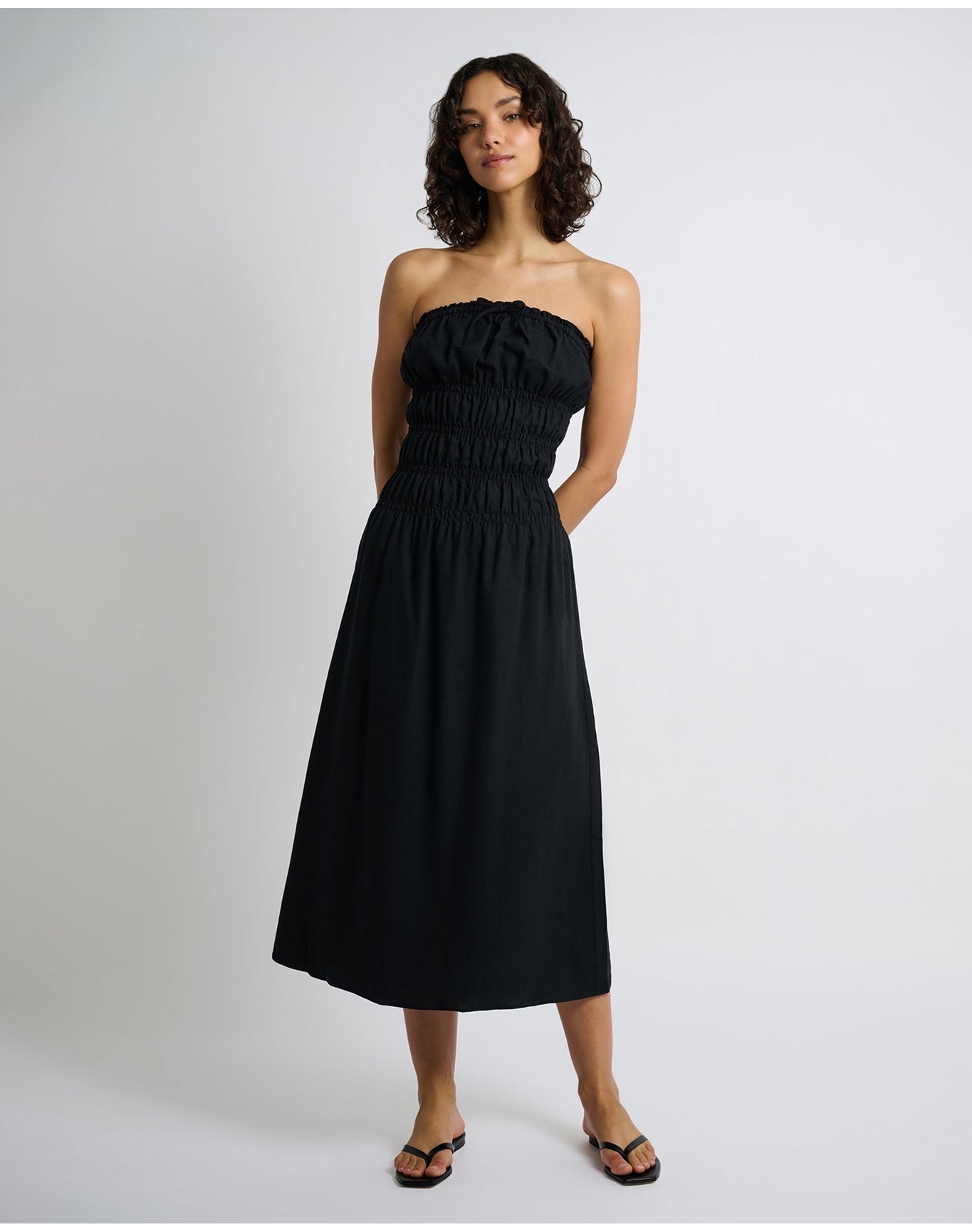 Women | Air Linen Smocked Maxi Dress | Black