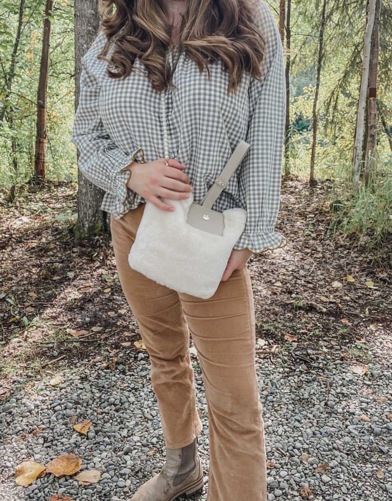 Women | Grande Shearling Pearl Bag | Beige