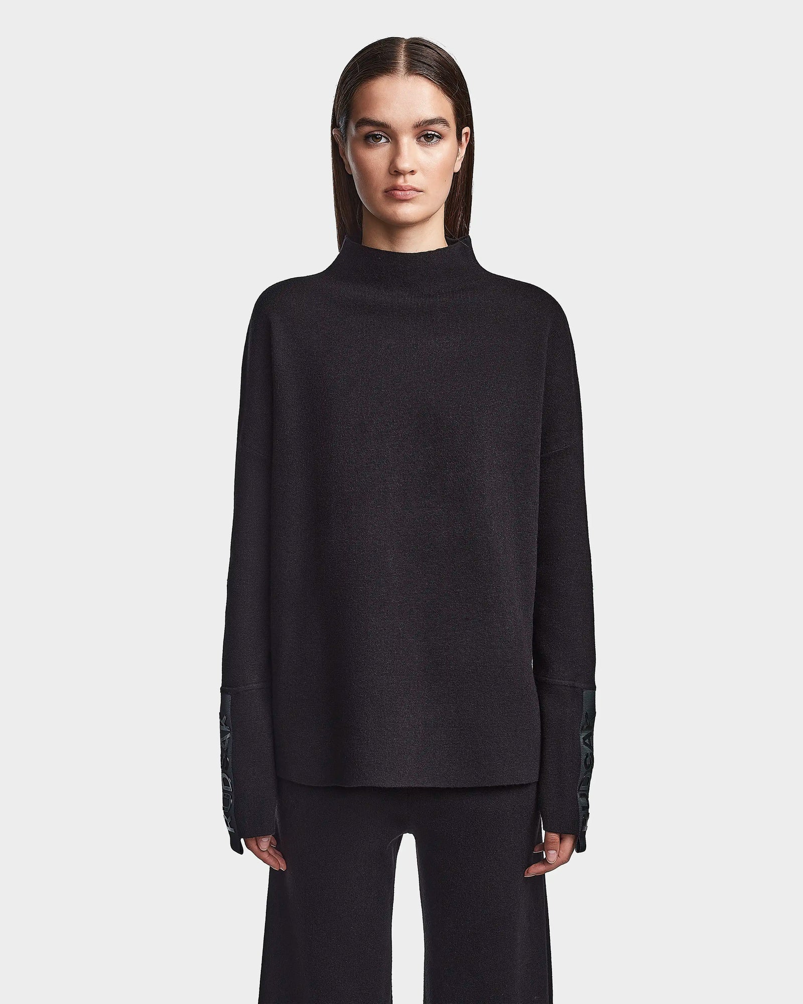 Women | Yulia - 8523523 | Black