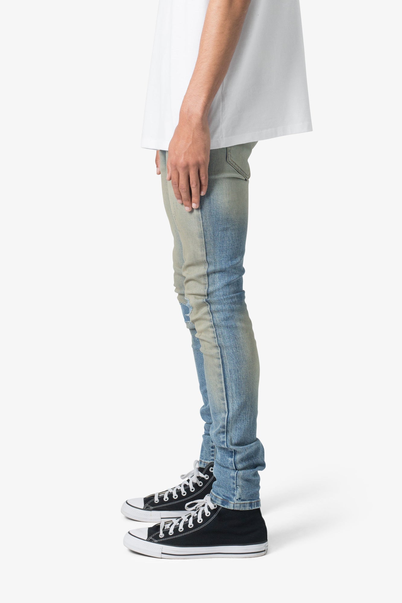 X651 Distressed Circle Knee Denim | Blue
