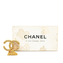 Chanel | Pre-Owned Gold Plated CC Fringe Brooch | Gold